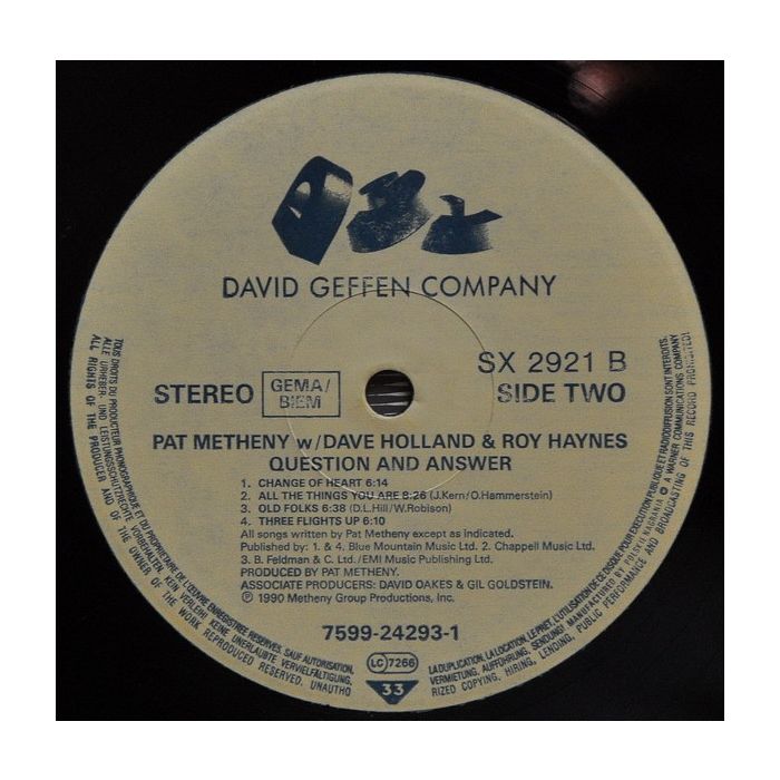 Pat Metheny w/ Dave Holland & Roy Haynes - Question And Answer