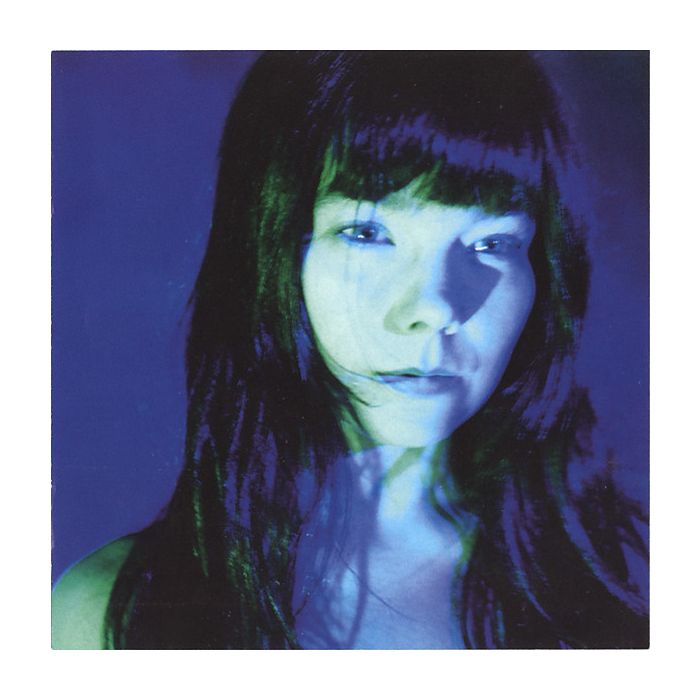 Björk - Telegram
