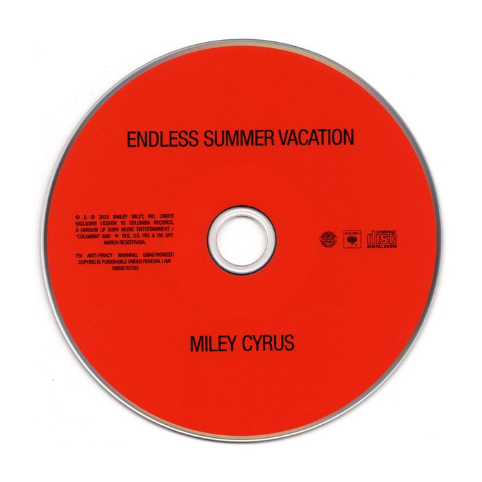 Miley Cyrus - Endless Summer Vacation