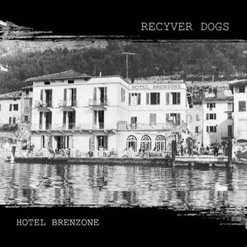 Recyver Dogs - Hotel Brenzone